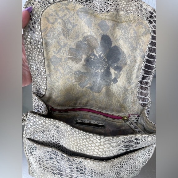 Elliott Lucca Gray Leather Rojo Multi Snakeskin Flap Crossbody Purse - Picture 5 of 8